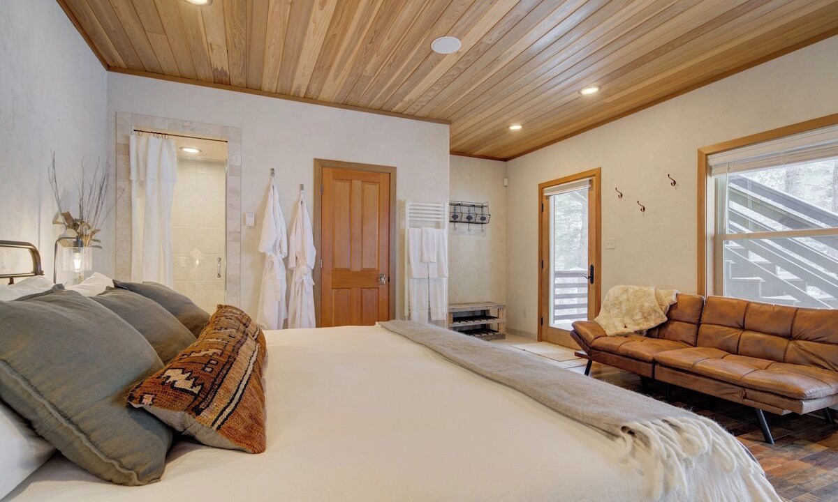 Photo of Bedroom in Bozeman