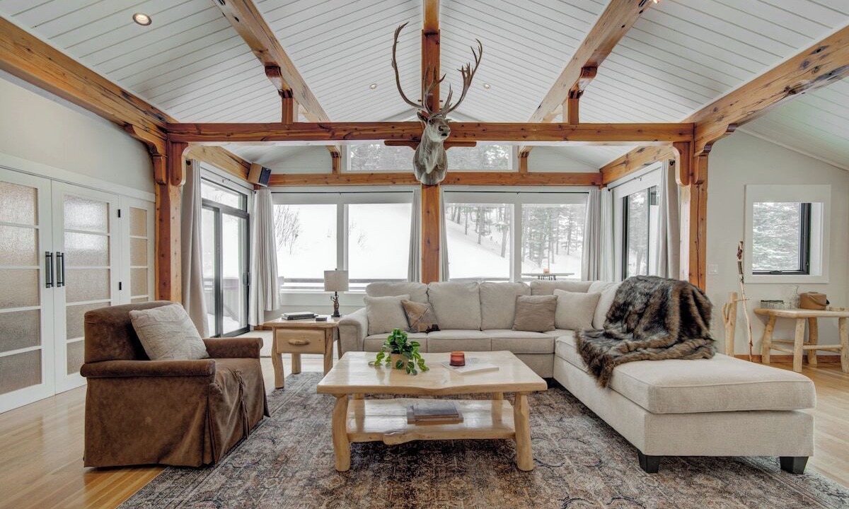 Photo of Livingroom in Bozeman