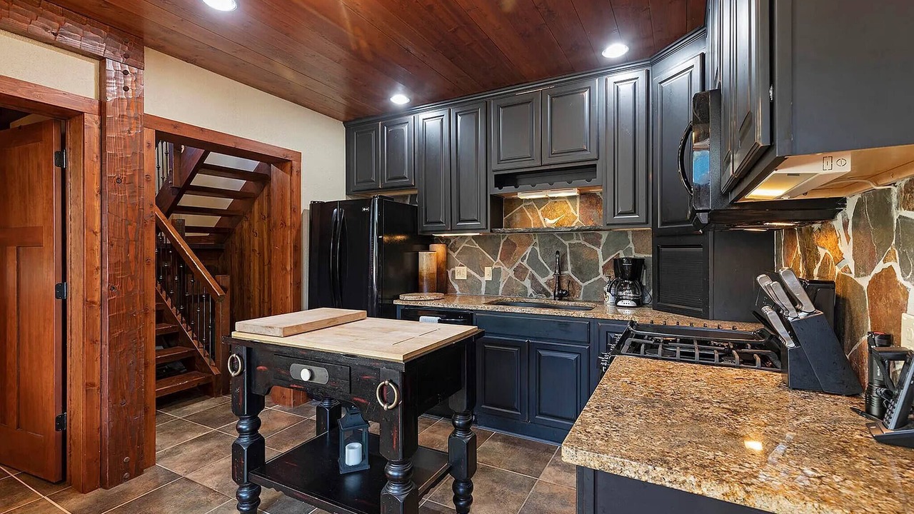 Photo of Kitchen in Anaconda
