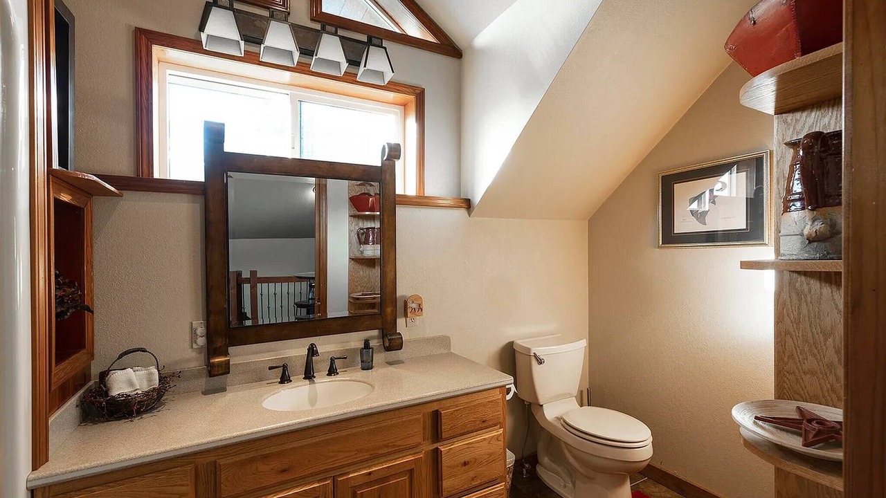 Photo of Bathroom in Anaconda