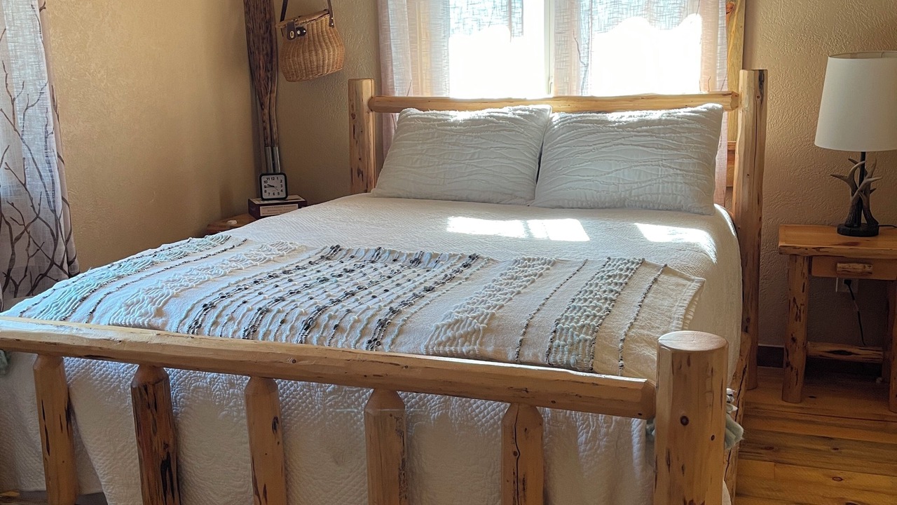 Photo of Bedroom in Trout Creek