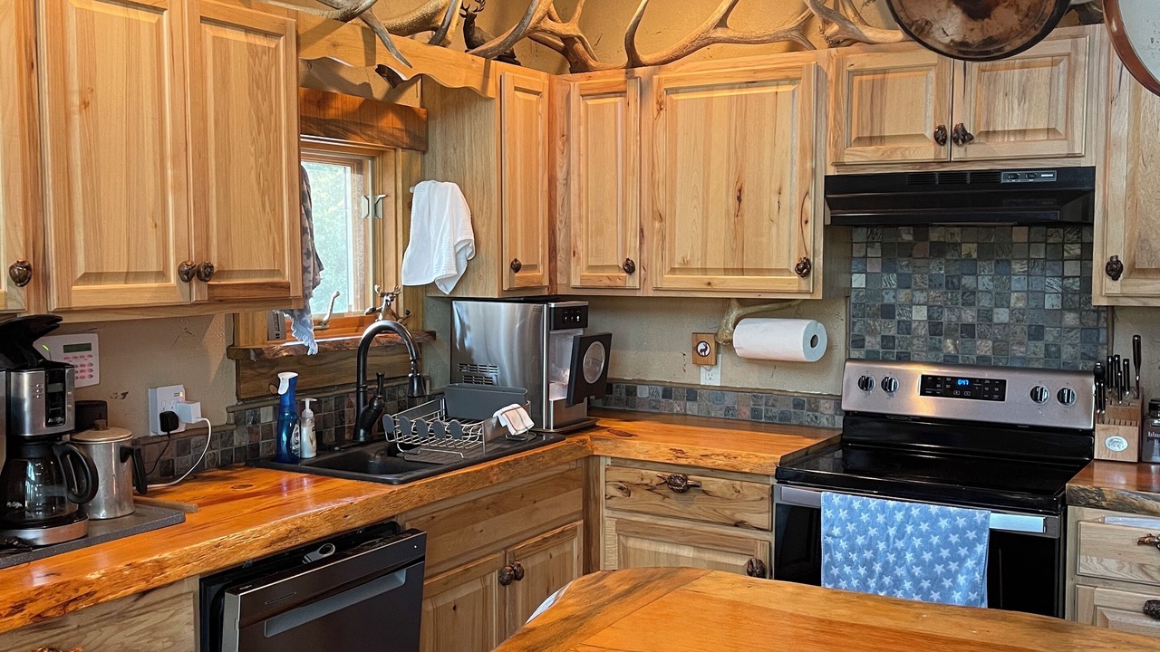 Photo of Kitchen in Trout Creek