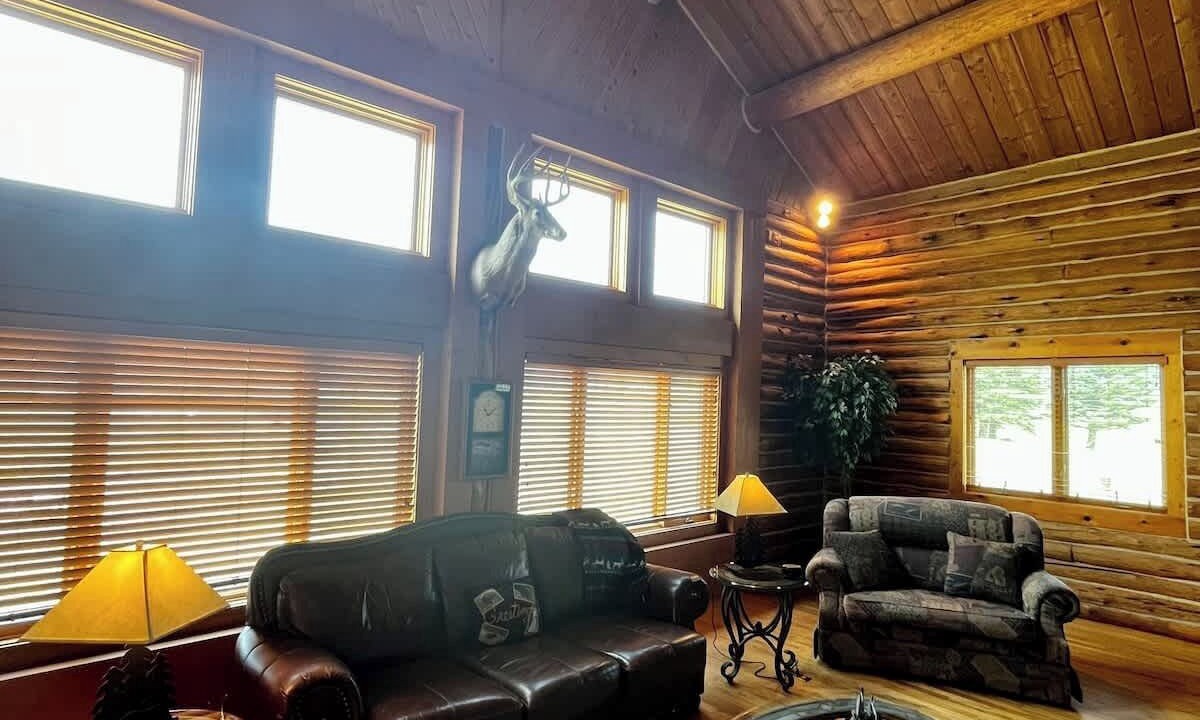 Photo of Livingroom in Bozeman