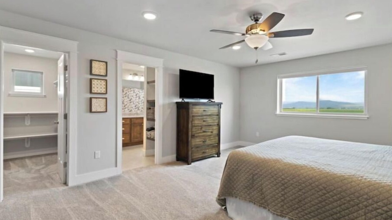 Photo of Bedroom in Bozeman