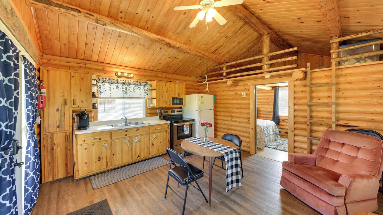 Photo of Bedroom in Trout Creek