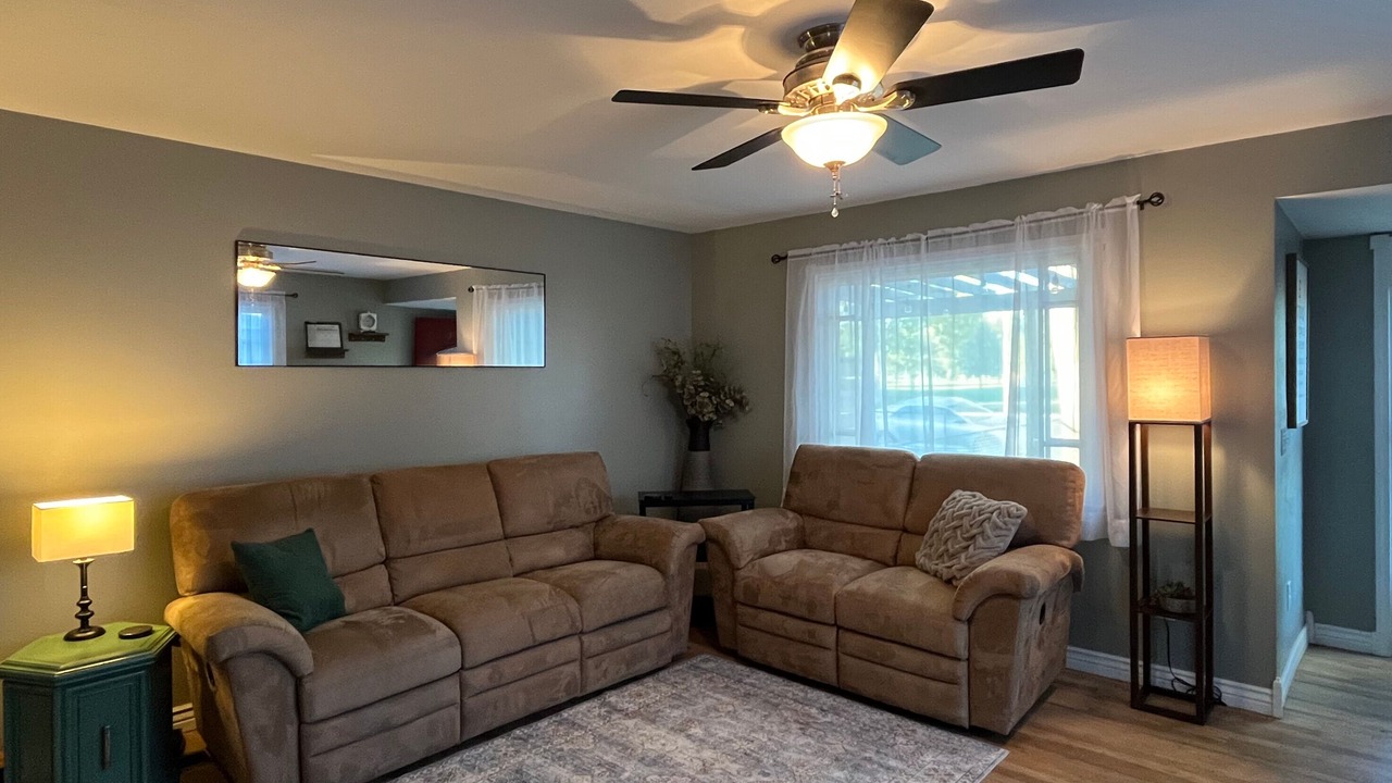 Photo of Livingroom in South Side