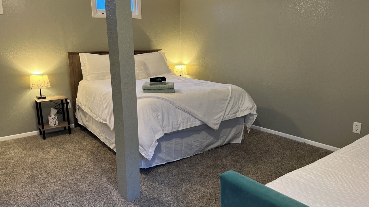 Photo of Bedroom in South Side