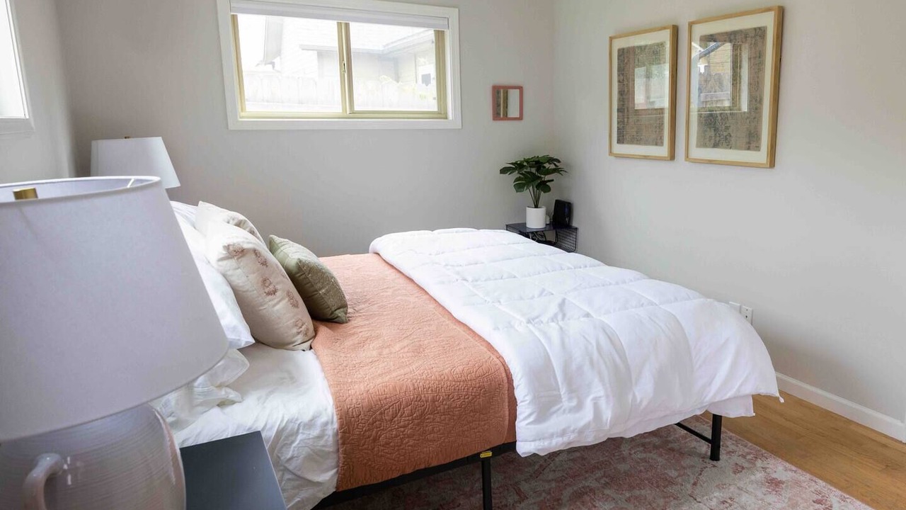 Photo of Bedroom in Lower Rattlesnake