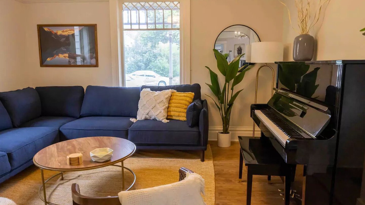 Photo of Livingroom in Lower Rattlesnake