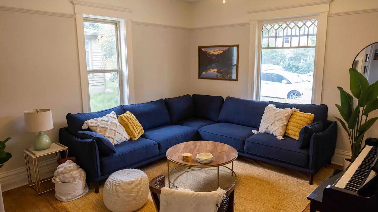 Photo of Livingroom in Lower Rattlesnake