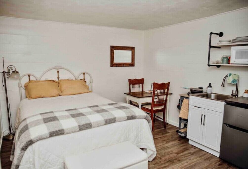 Photo of Bedroom in St. Ignatius