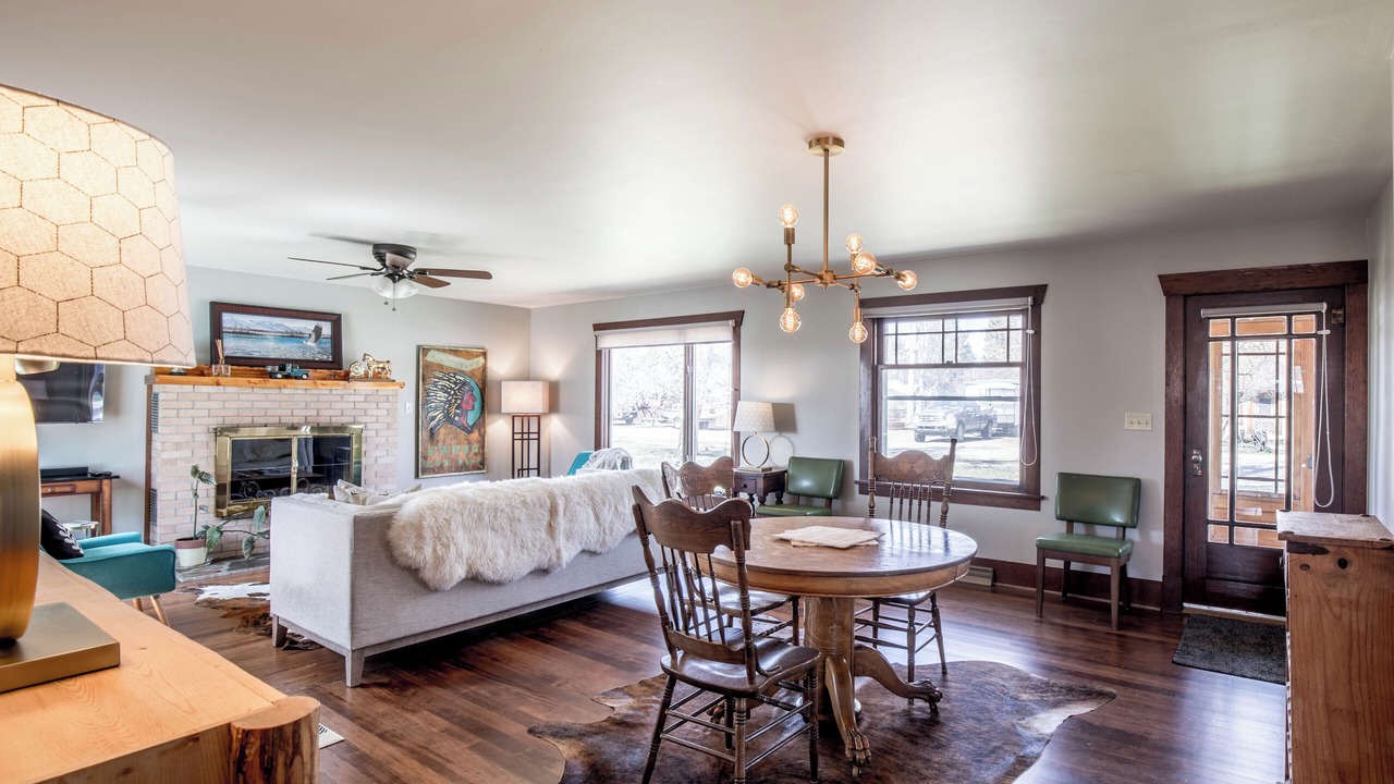 Photo of Livingroom in Ennis