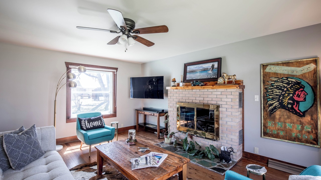 Photo of Livingroom in Ennis