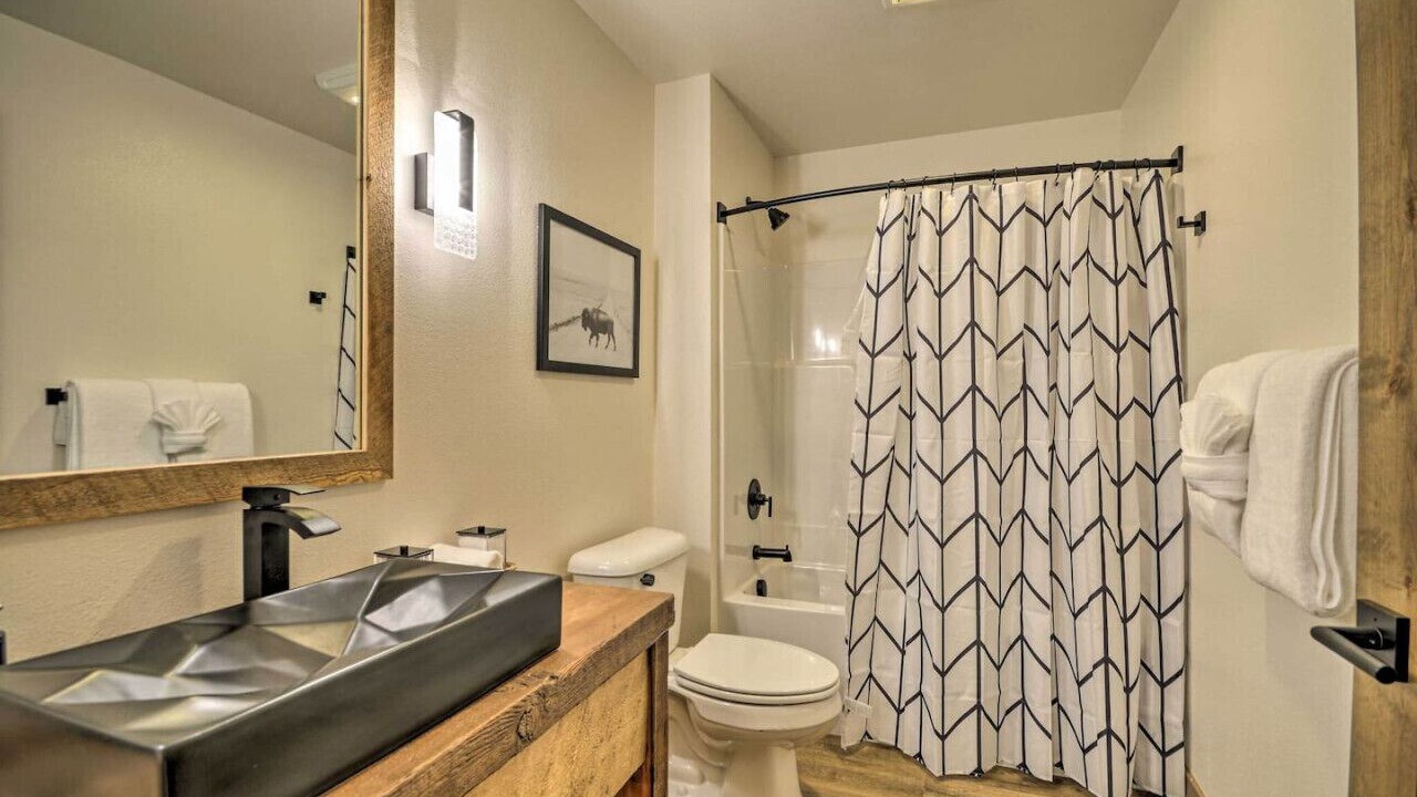 Photo of Bathroom in Red Lodge