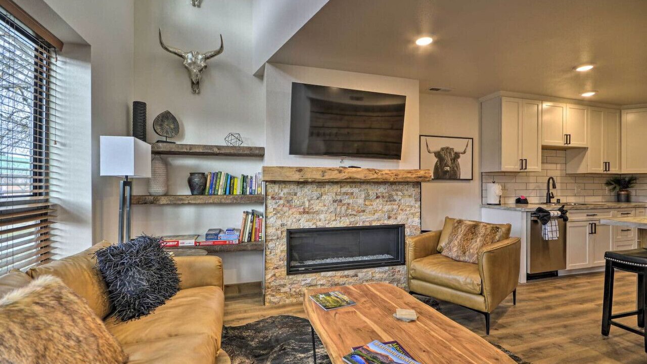 Photo of Livingroom in Red Lodge