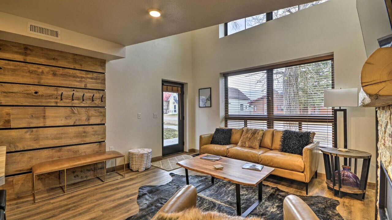 Photo of Livingroom in Red Lodge