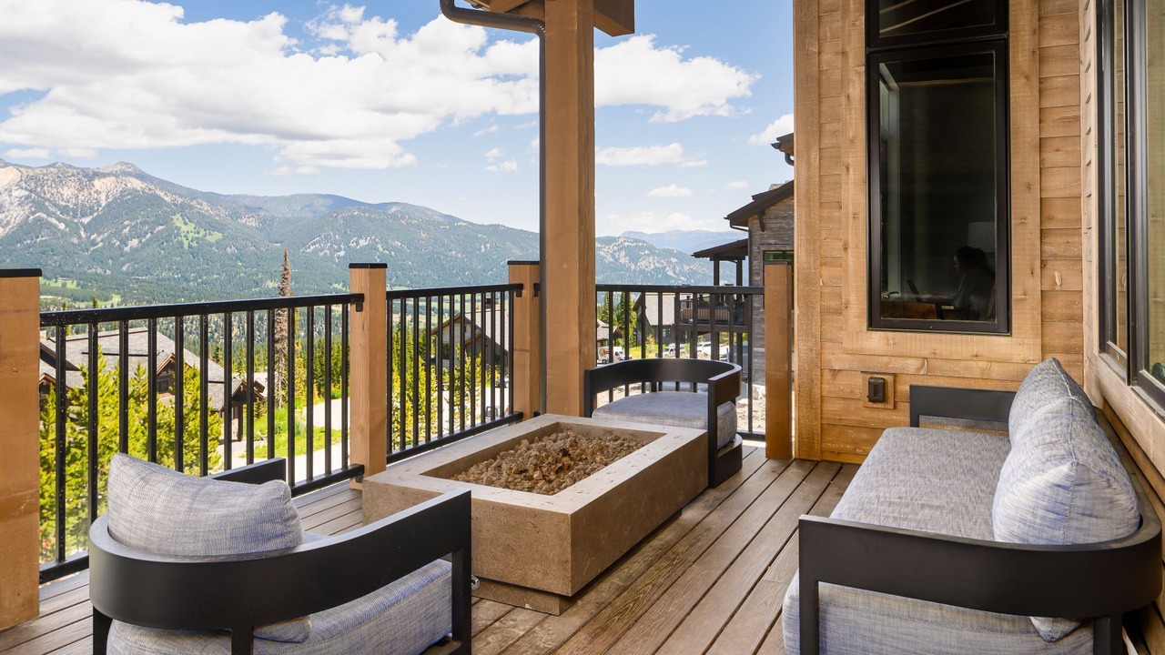 Photo of Patio Balcony in Spanish Peaks
