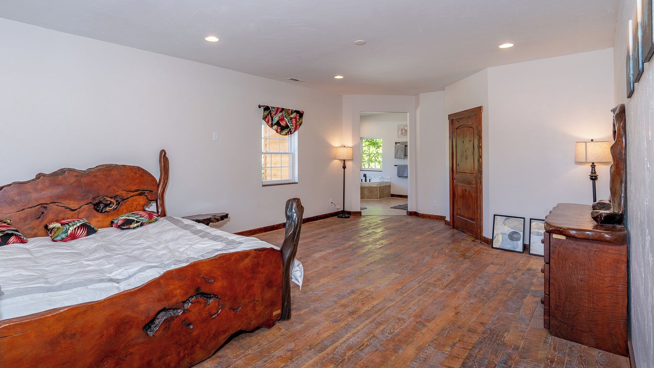 Photo of Bedroom in Thompson Falls