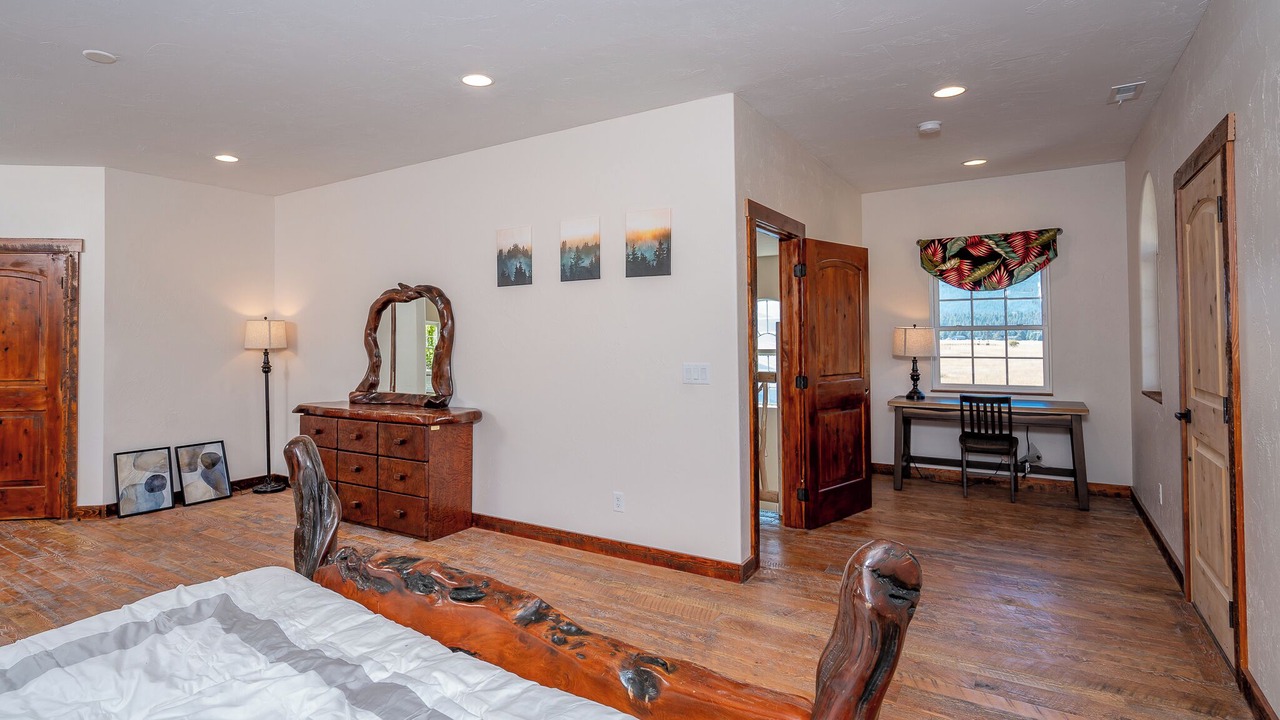 Photo of Bedroom in Thompson Falls