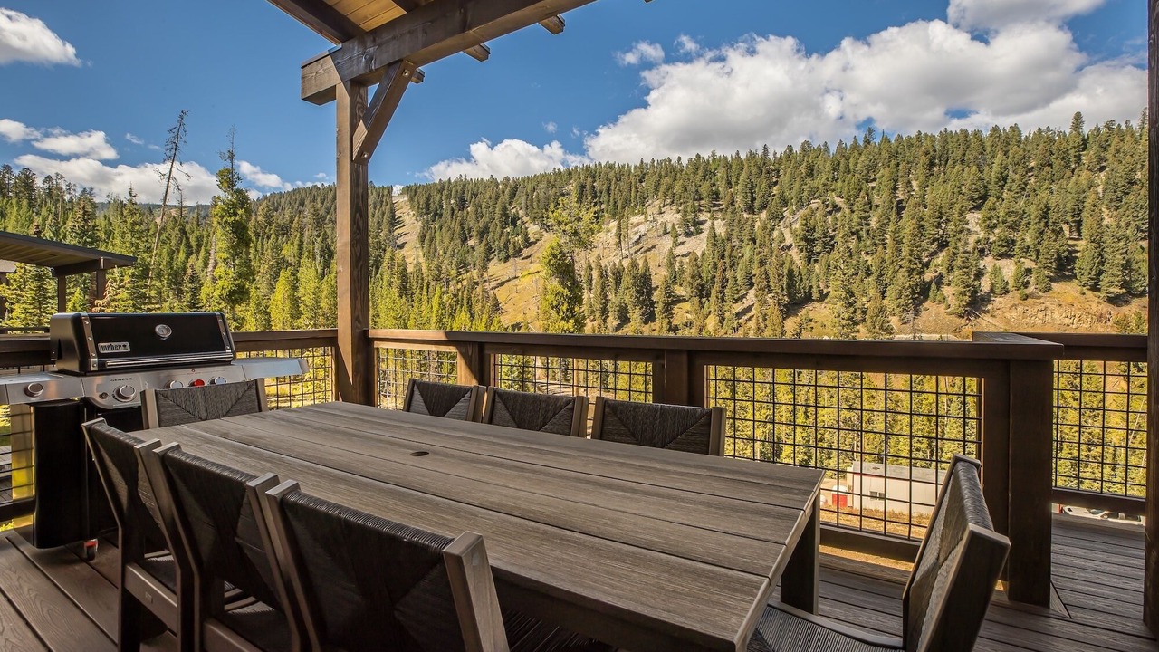 Photo of Outdoor in Spanish Peaks