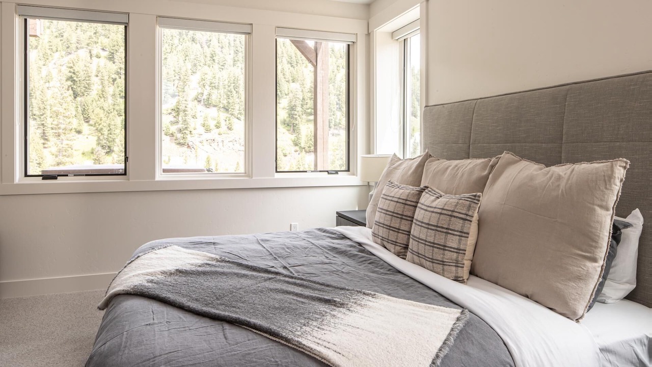 Photo of Bedroom in Spanish Peaks