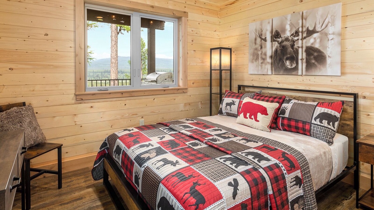 Photo of Bedroom in Polebridge