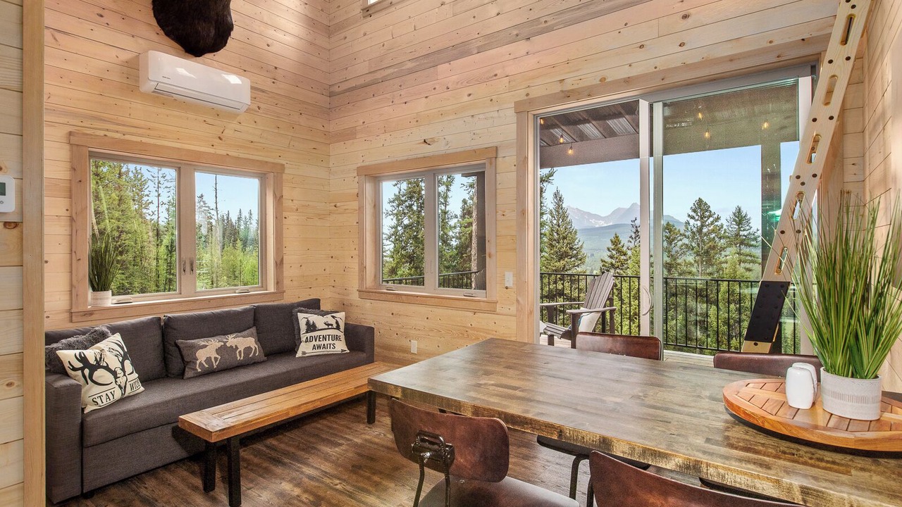 Photo of Livingroom in Polebridge