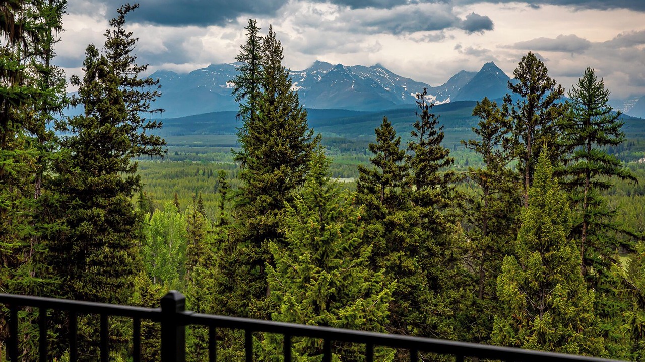 Photo of Outdoor in Polebridge