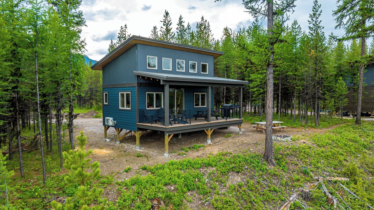 Photo of Outdoor in Polebridge