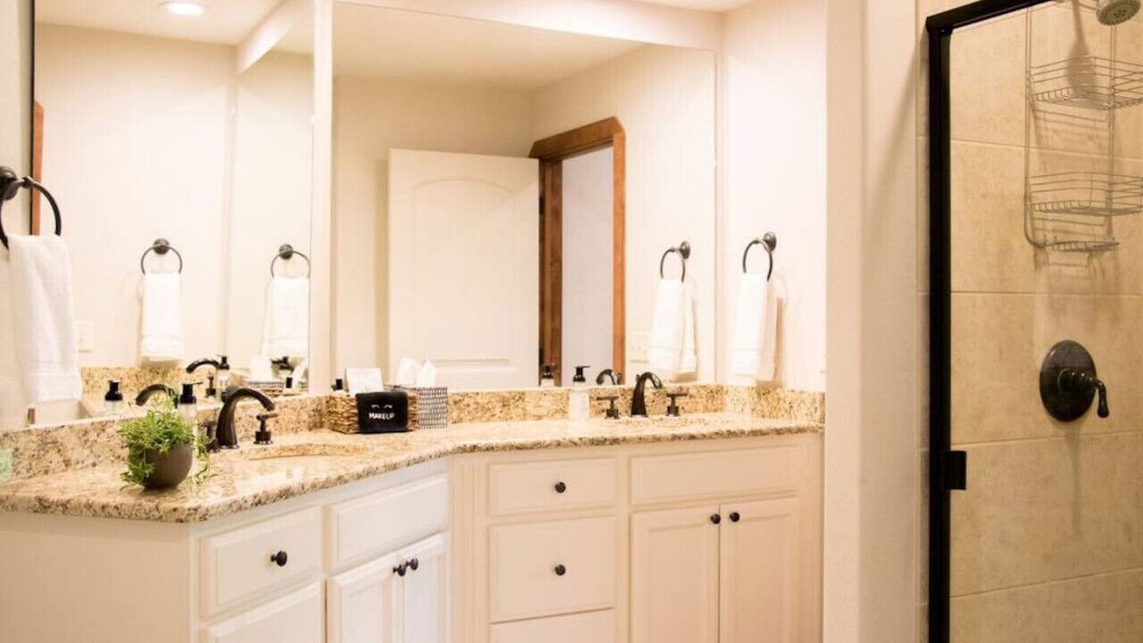 Photo of Bathroom in Red Lodge