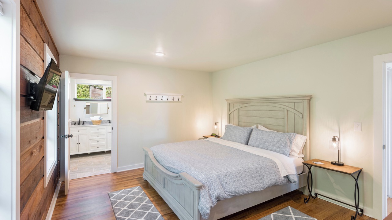 Photo of Bedroom in Bigfork