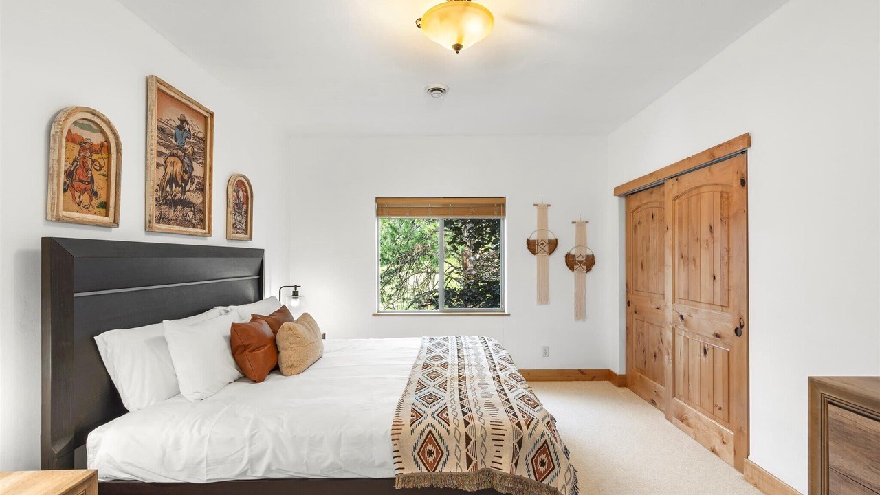 Photo of Bedroom in Somers