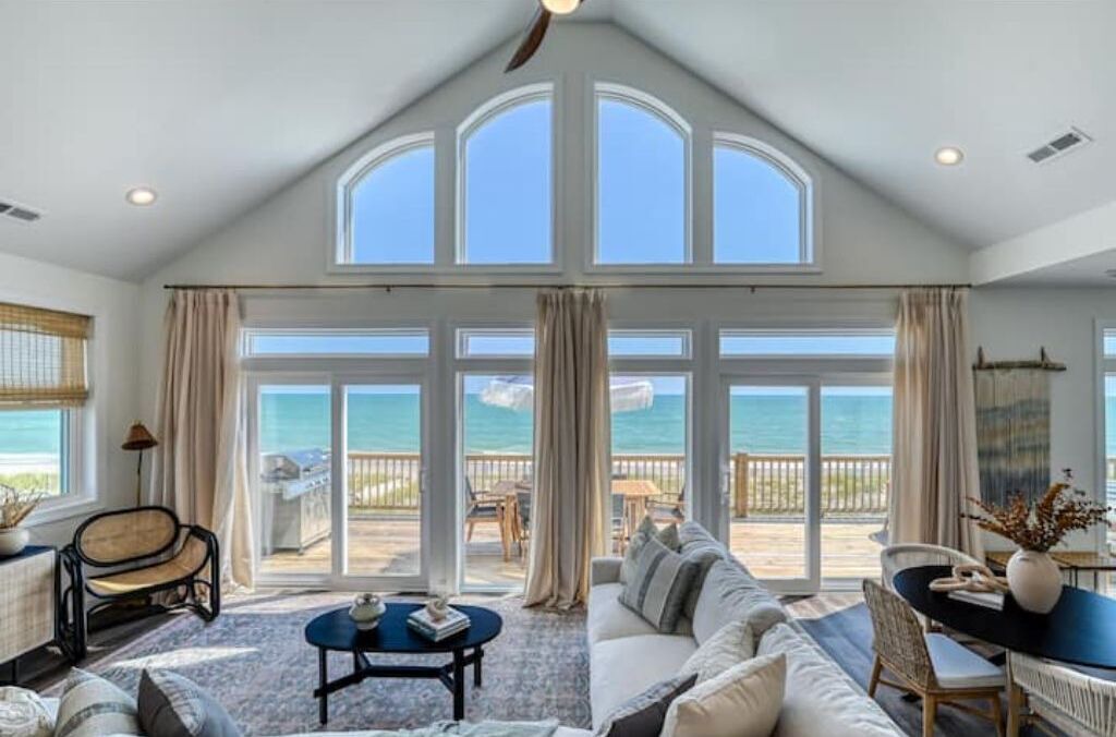 Photo of Livingroom in North Topsail Beach