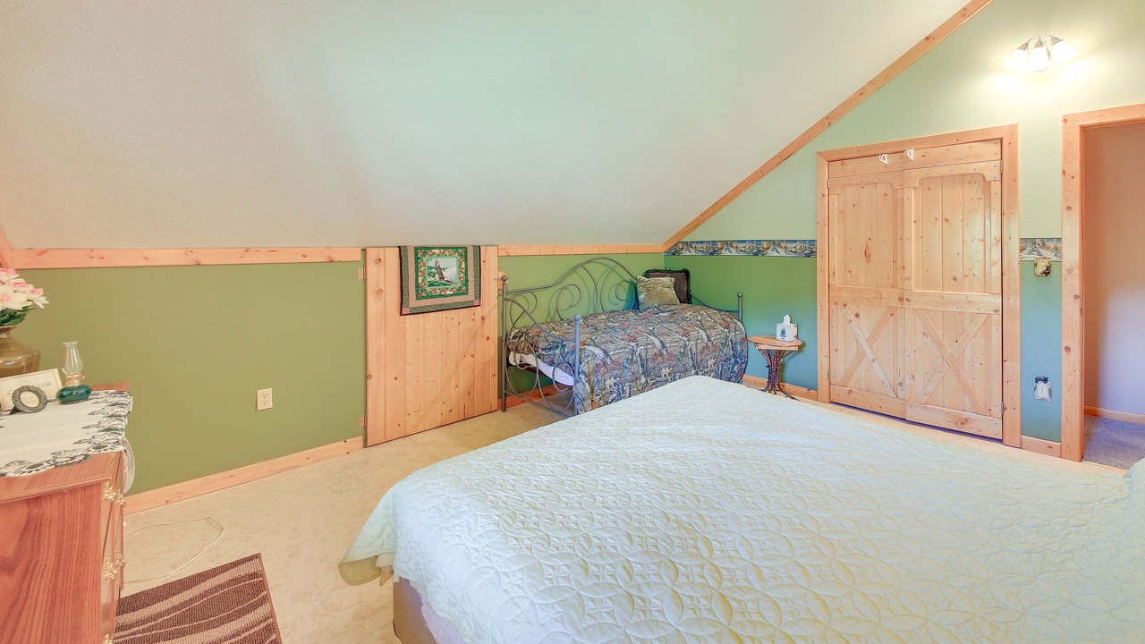 Photo of Bedroom in Libby