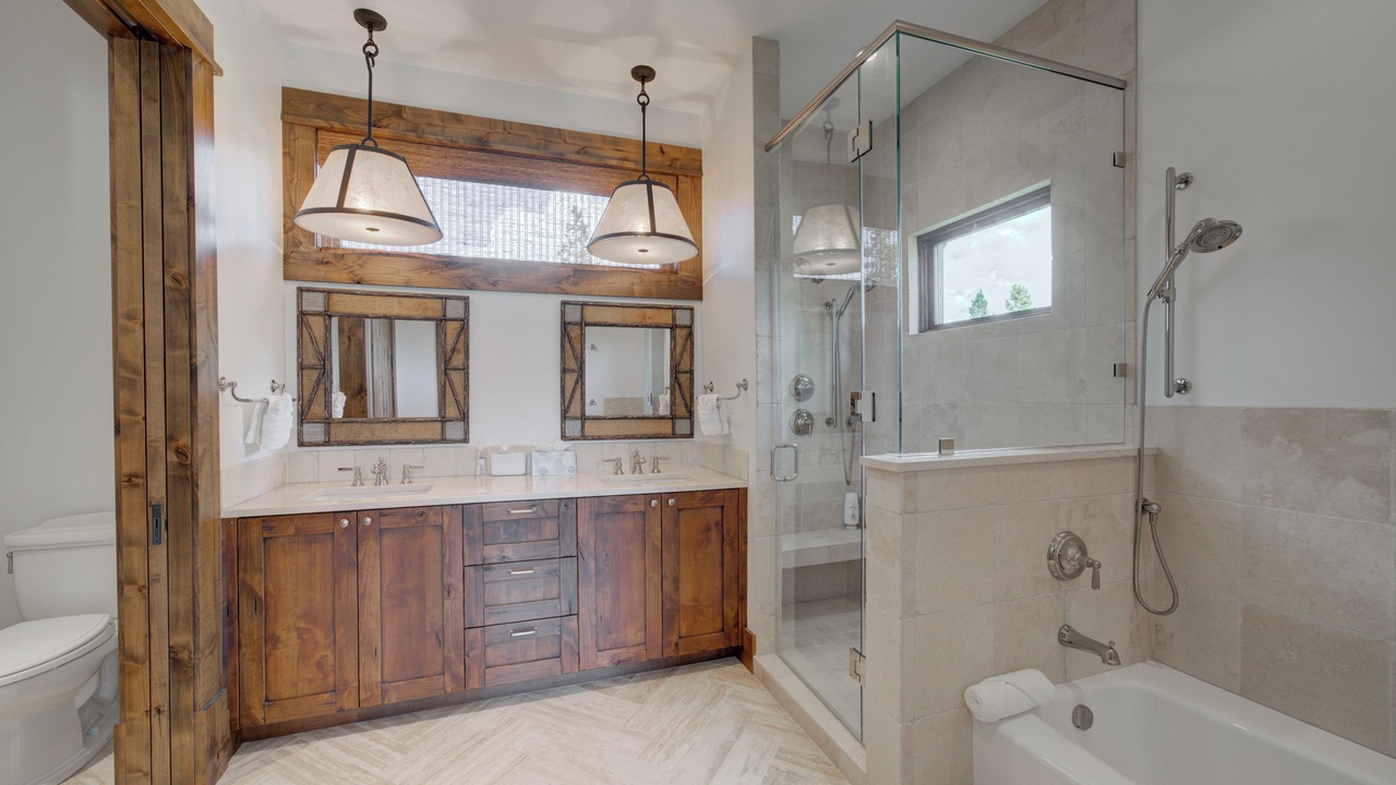 Photo of Bathroom in Spanish Peaks