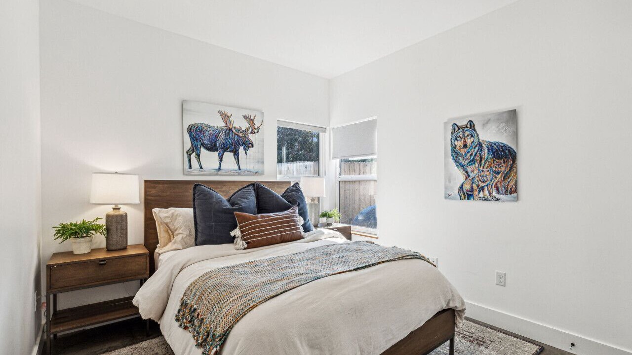 Photo of Bedroom in River Road