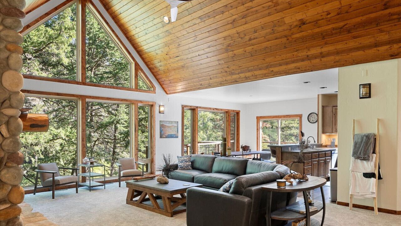 Photo of Livingroom in Missoula