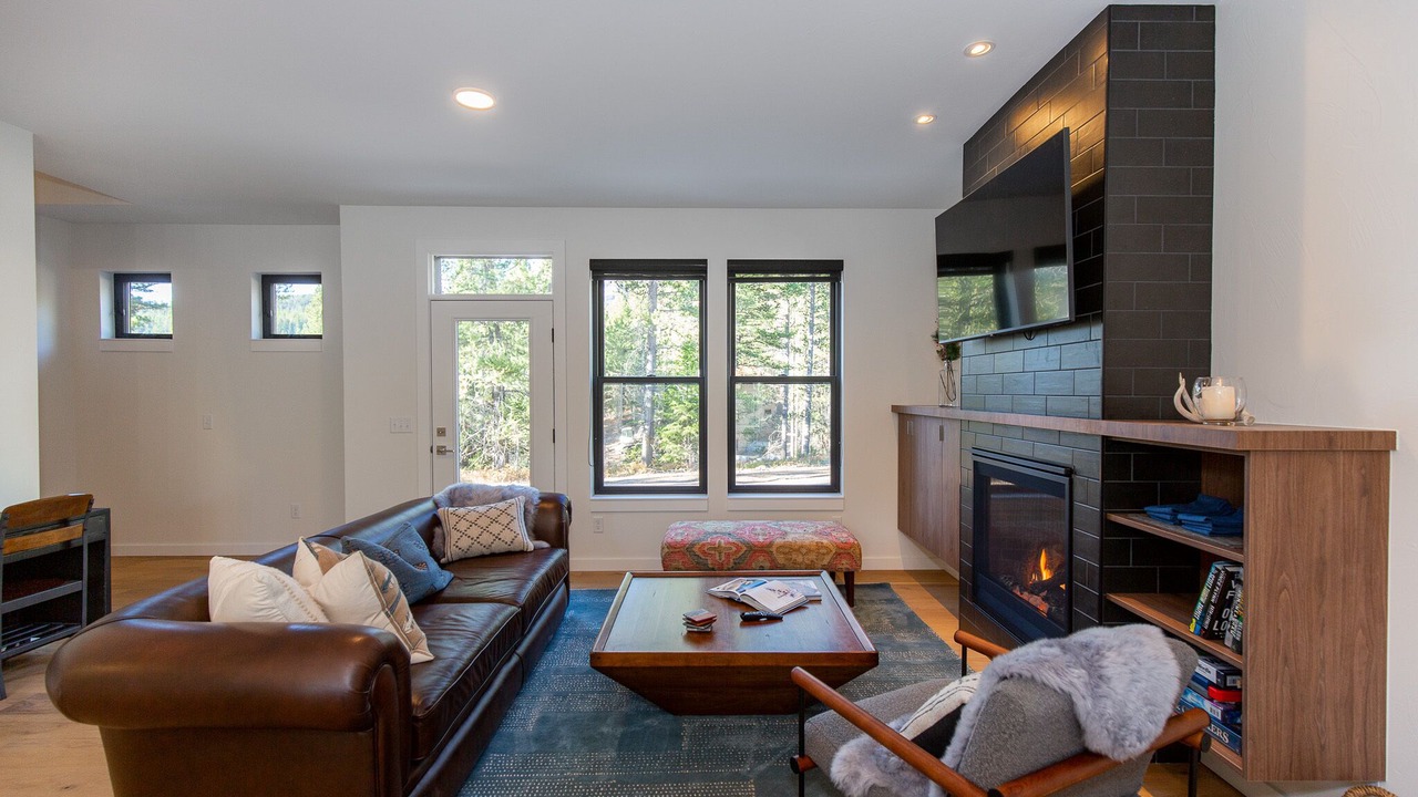 Photo of Livingroom in Bozeman