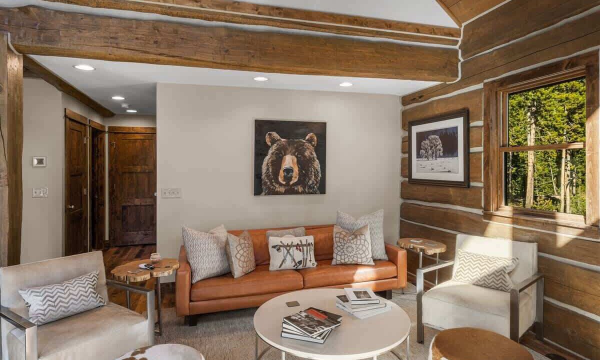 Photo of Livingroom in Powder Ridge
