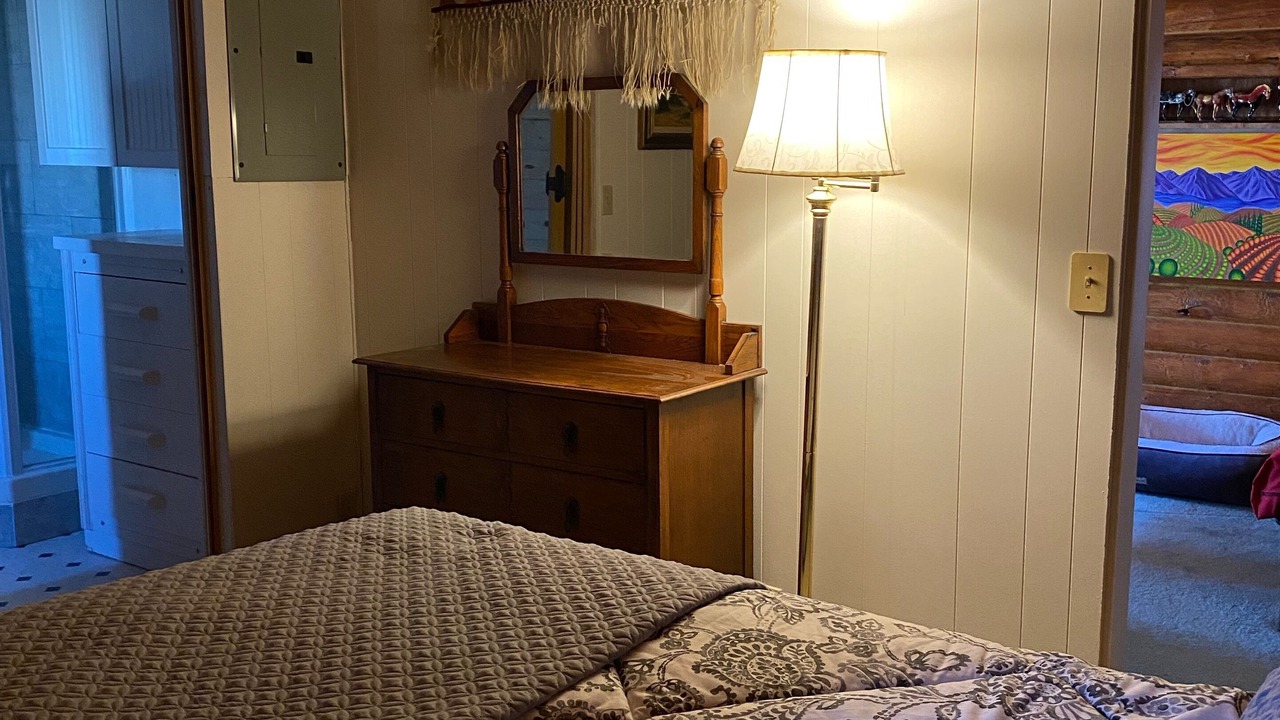 Photo of Bedroom in Yellowstone County