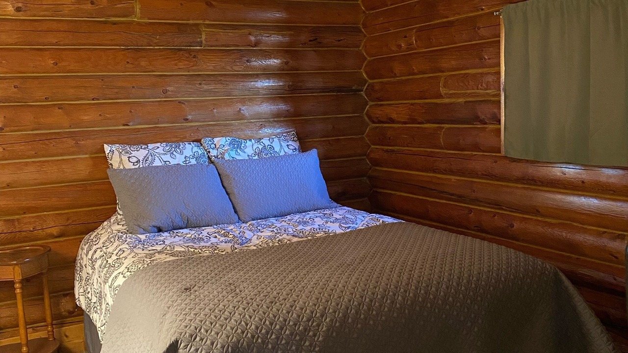 Photo of Bedroom in Yellowstone County