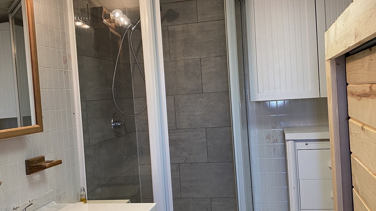 Photo of Bathroom in Yellowstone County