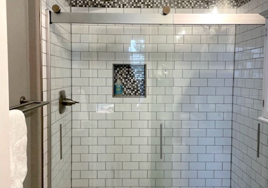 Photo of Bathroom in Moose Can Gully