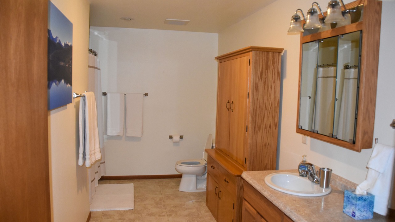 Photo of Bathroom in Lewistown