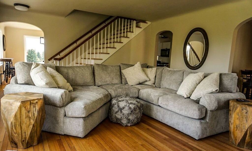 Photo of Livingroom in Butte