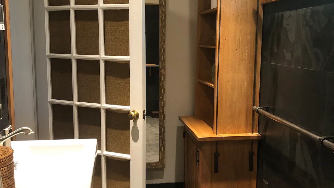 Photo of Bathroom in University District