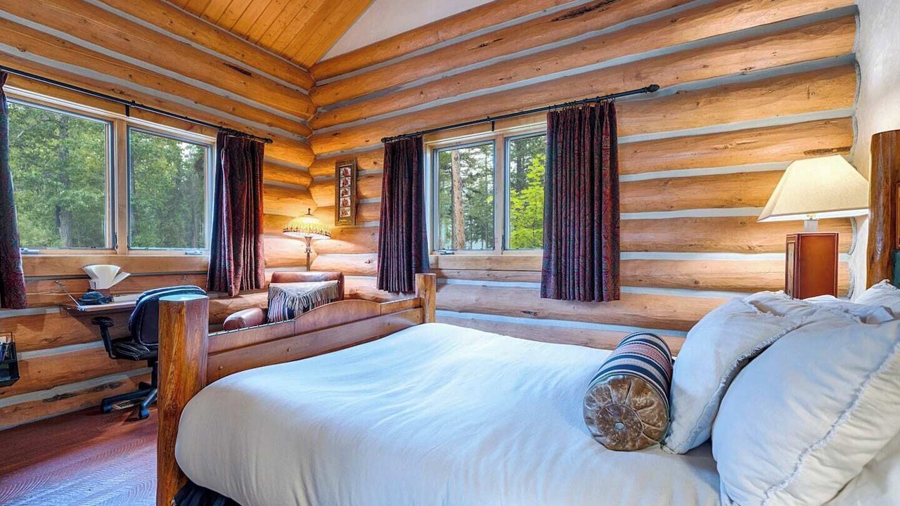 Photo of Bedroom in Marion