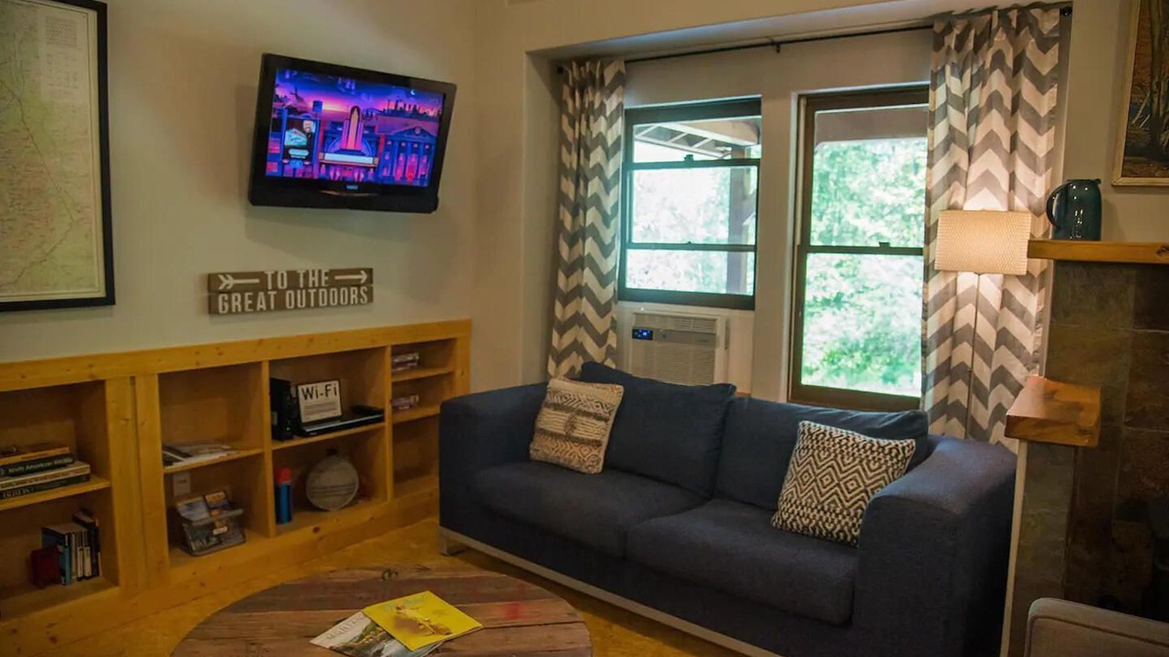 Photo of Livingroom in Columbia Falls