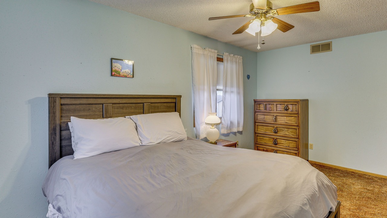 Photo of Bedroom in Mercer County