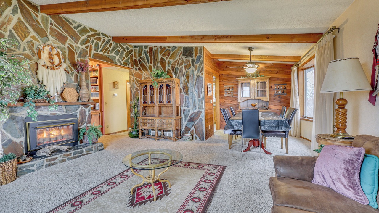 Photo of Livingroom in Mercer County